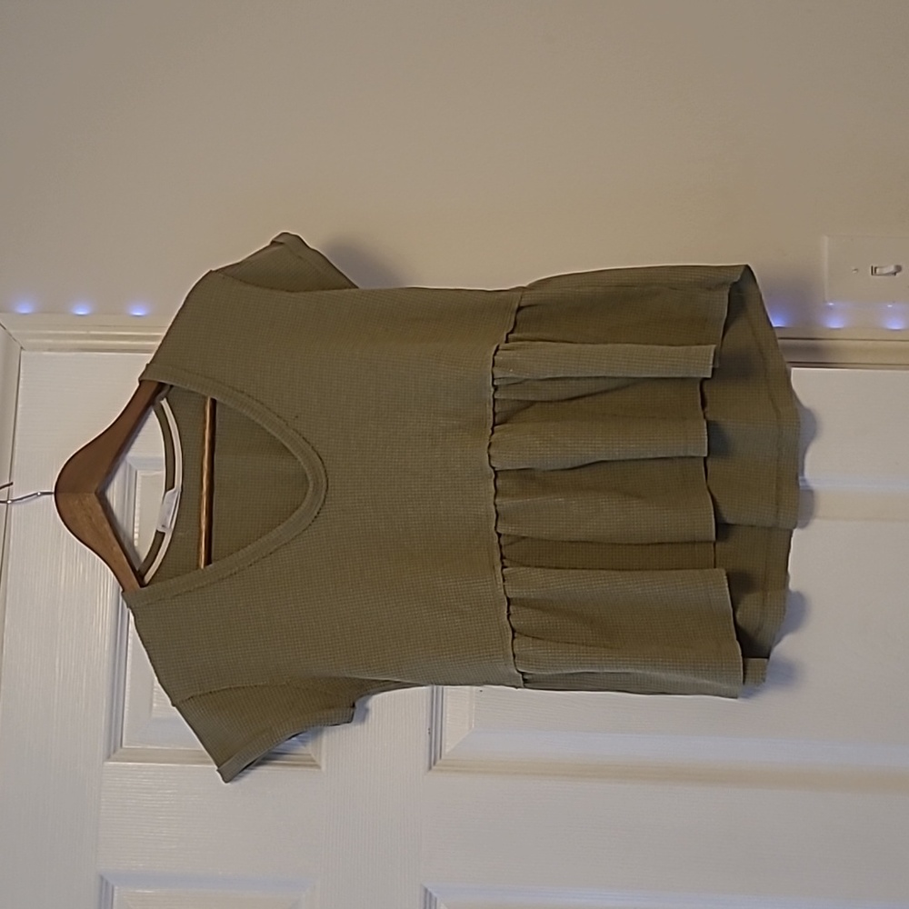 Cute green flared shirt